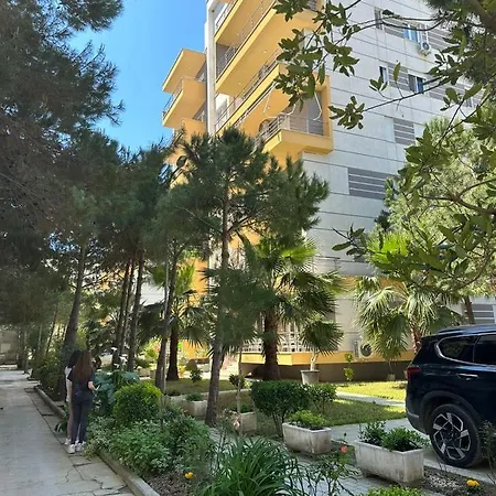 Apartman Ermar 2 *