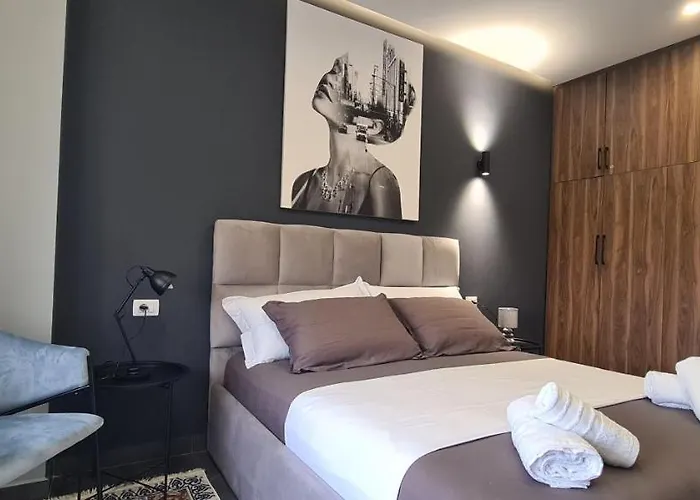 Ermar 2 Golem (Tirana)