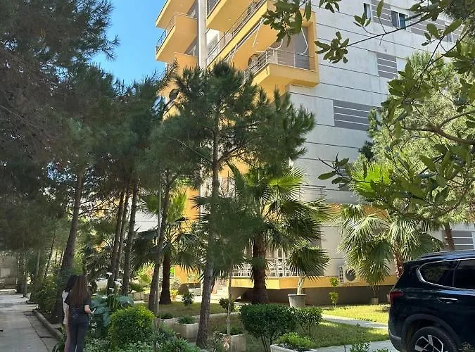 Διαμέρισμα Ermar 2 *